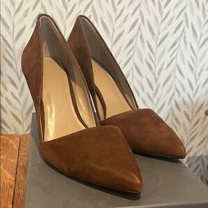 Ann Taylor NWBox Pecan Suede Women's Pump